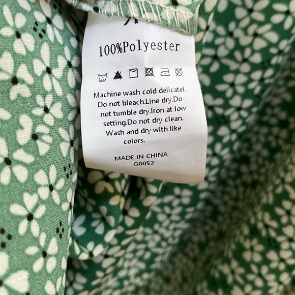 Rihoas Dress Wrap style NWT / size small - Picture 11 of 17